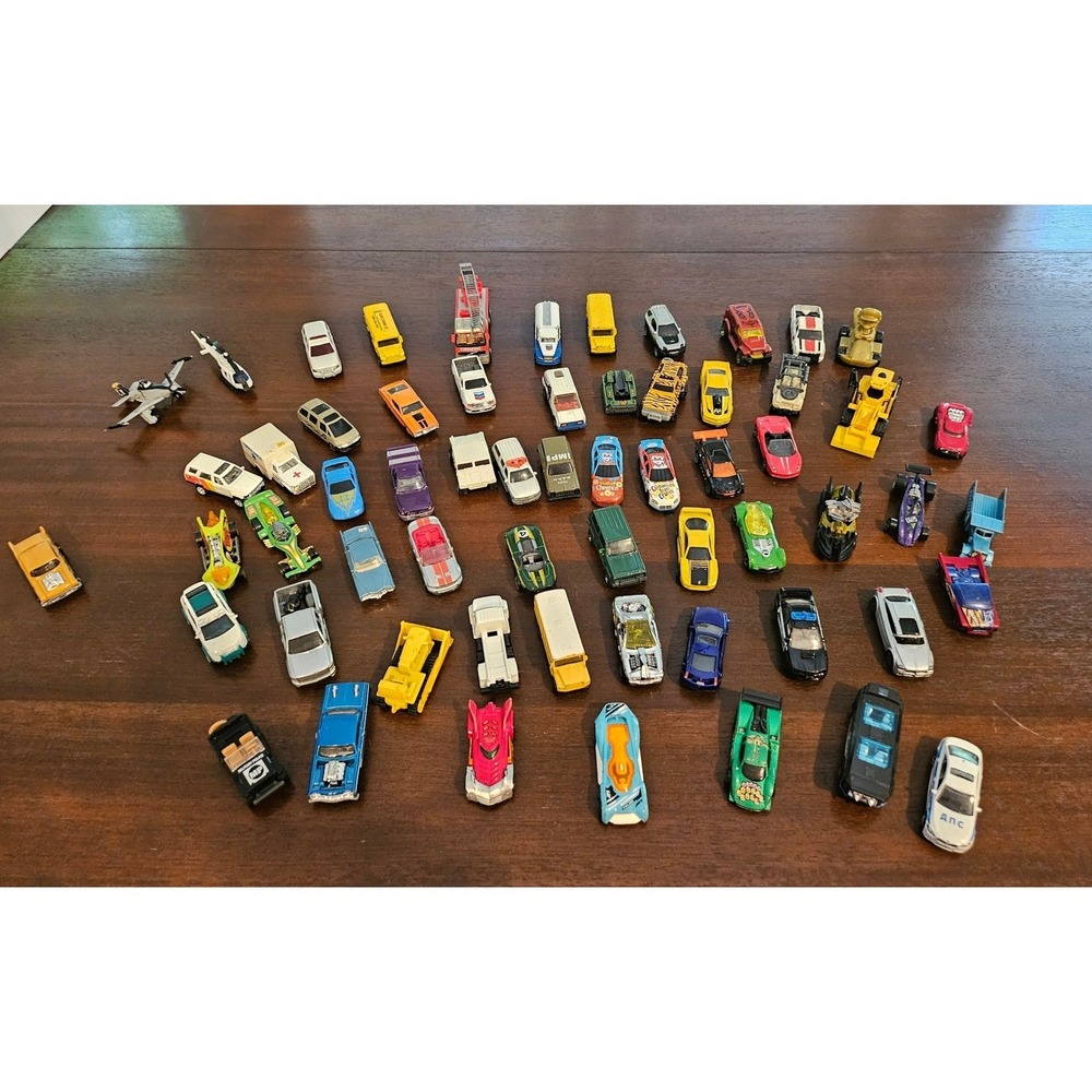 Hot Wheels Matchbox Mixed Diecast Vehicles Lot of 60 W 1 Great Reline